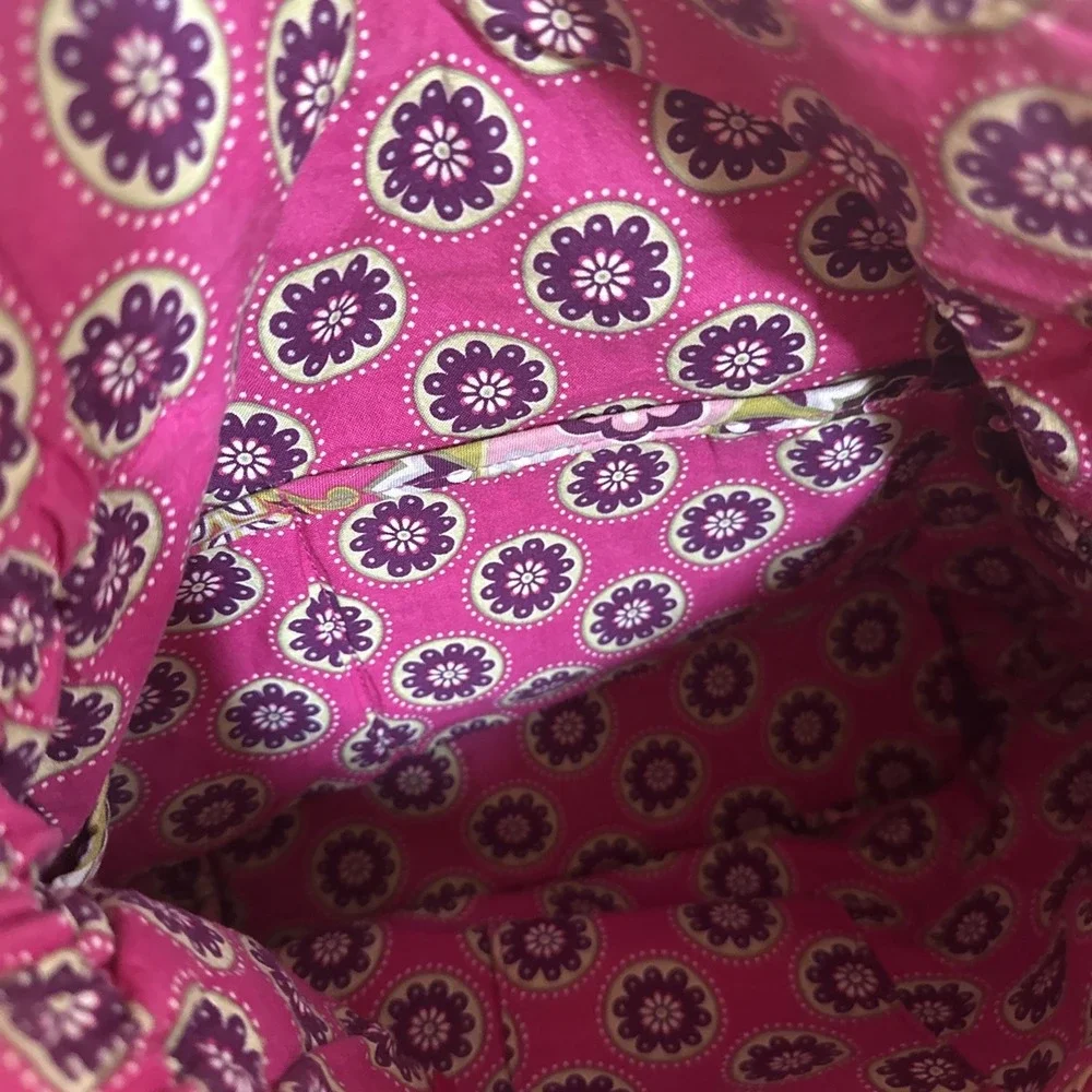 Vera Bradley Retired VERY BERRY PAISLEY Laura Shoulder Bag Pink & Purple